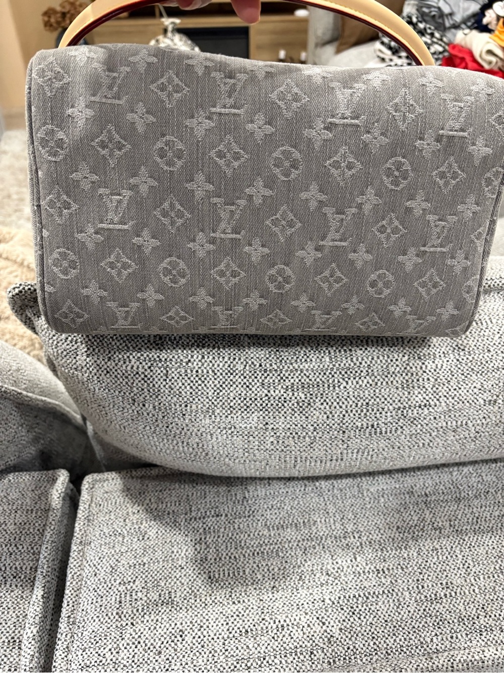 Source Unknown Beige Monogram Canvas Satchel with Gold Hardware - Picture 4 of 15